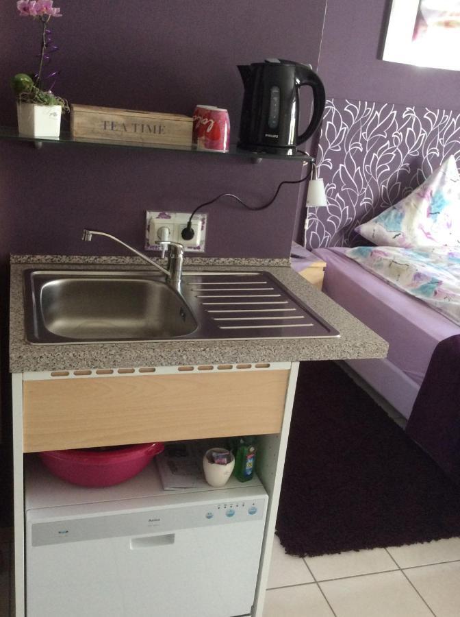 Haus Baerbel Apartment Geisfeld  Room photo